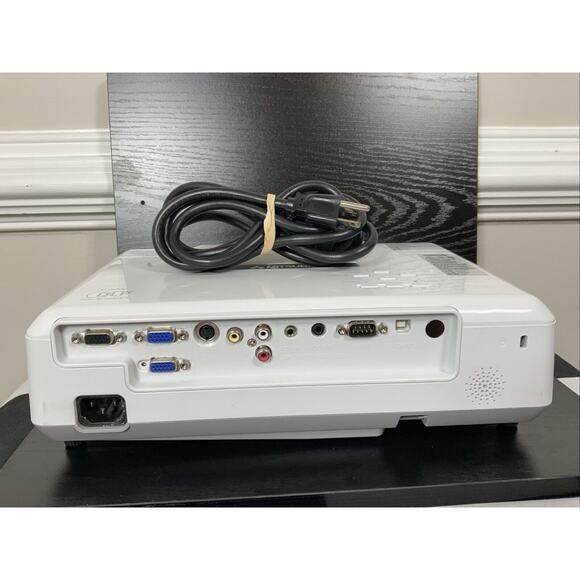 Mitsubishi XD520U DLP Projector High-Quality HD Home Theater Tested & Working - Picture 6 of 8